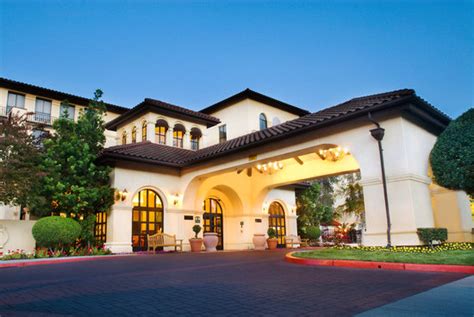 HILTON GARDEN INN CUPERTINO $180 ($̶2̶7̶0̶).